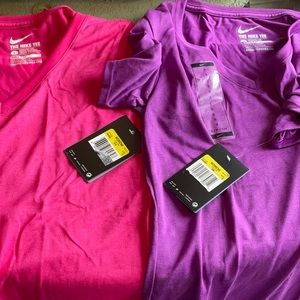 NIKE Set of 2 Training Dri Fit T-shirt, one pink & one purple, Size S